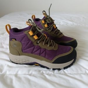 New Teva Women's Ridgeview Mid Shoe